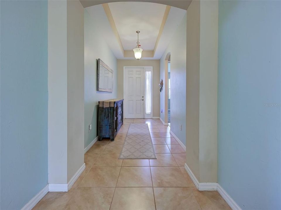 En Venta: $400,000 (4 camas, 3 baños, 2422 Pies cuadrados)