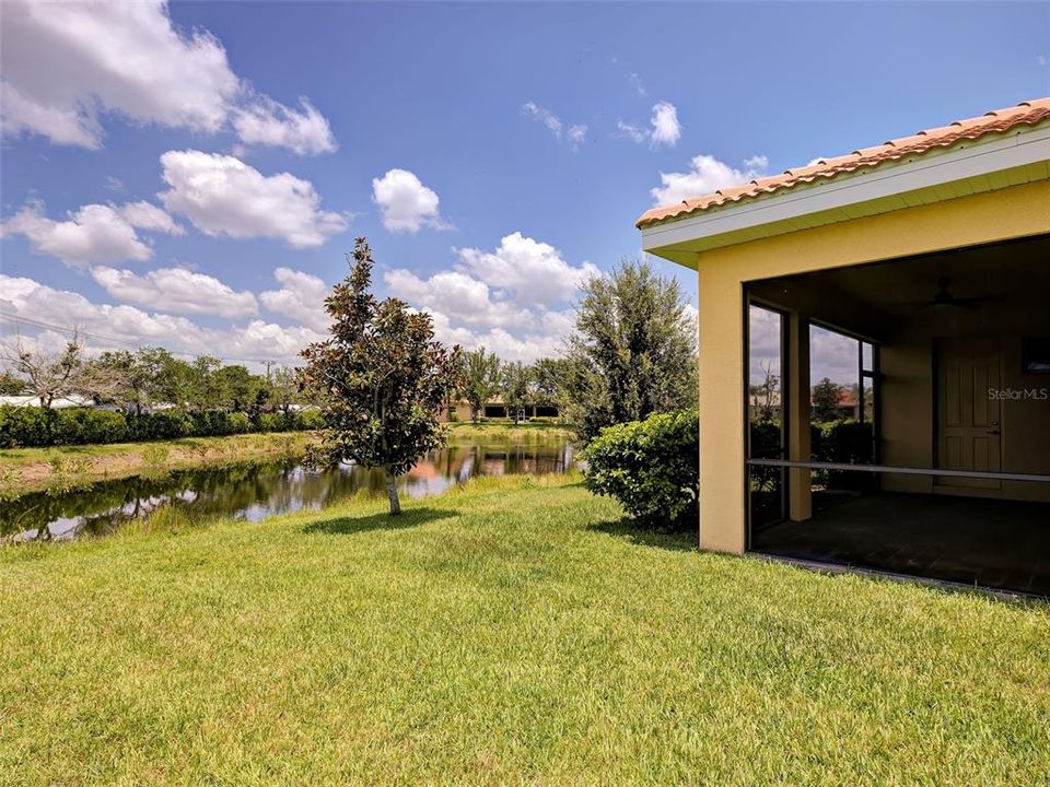 En Venta: $400,000 (4 camas, 3 baños, 2422 Pies cuadrados)