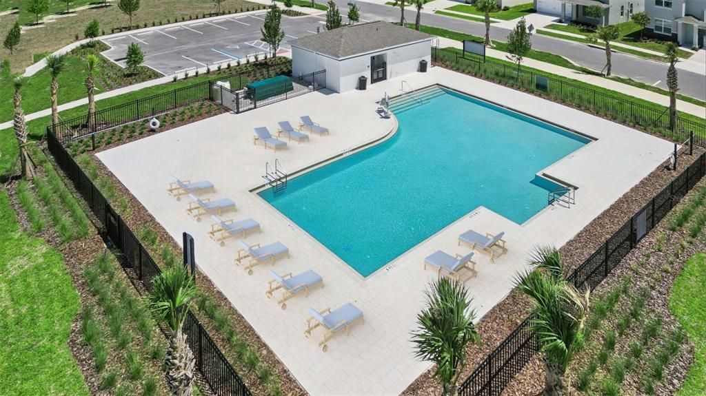 For Sale: $514,990 (5 beds, 3 baths, 2663 Square Feet)
