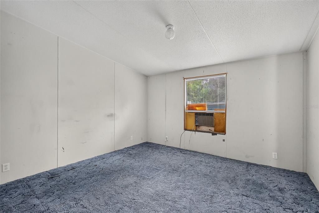 En Venta: $435,000 (5 camas, 3 baños, 2280 Pies cuadrados)