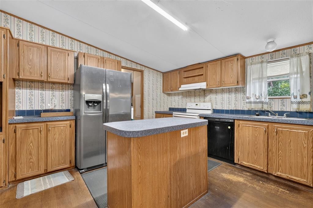 En Venta: $435,000 (5 camas, 3 baños, 2280 Pies cuadrados)