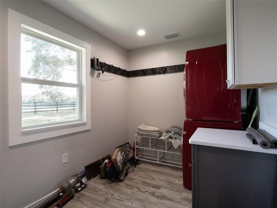 For Sale: $3,600,000 (3 beds, 2 baths, 3090 Square Feet)