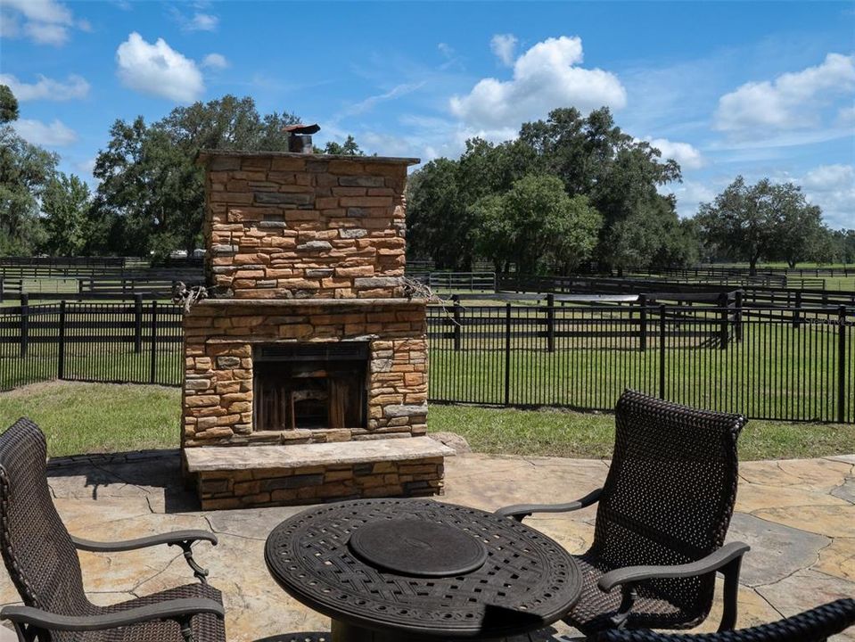 For Sale: $3,600,000 (3 beds, 2 baths, 3090 Square Feet)