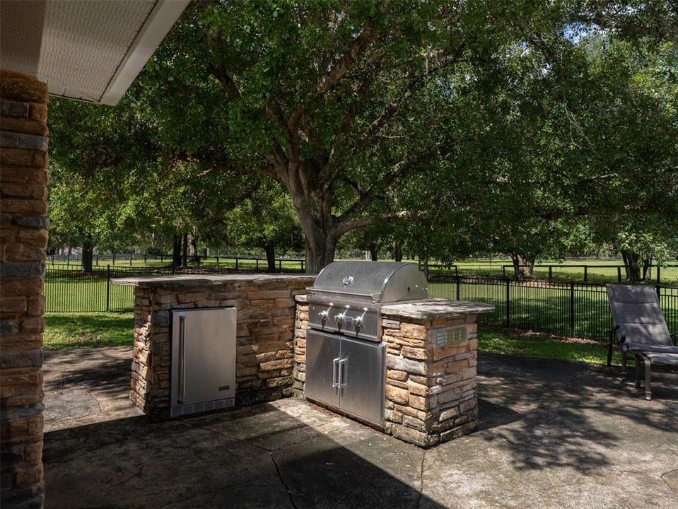 For Sale: $3,600,000 (3 beds, 2 baths, 3090 Square Feet)
