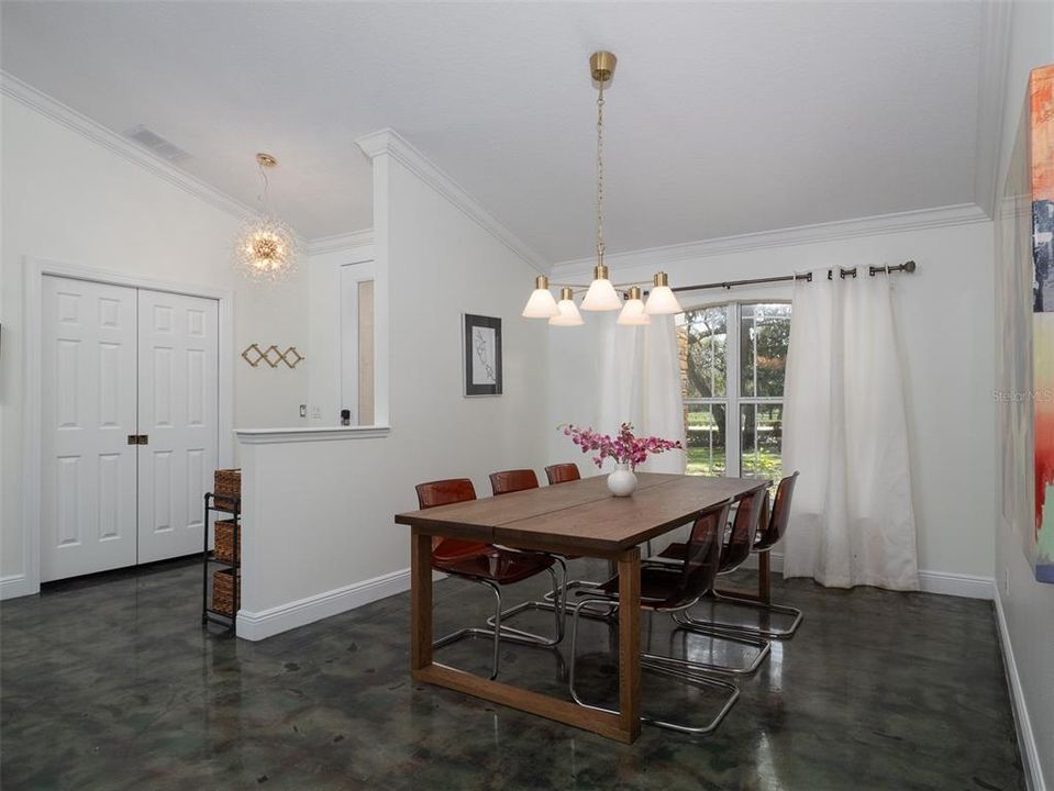 For Sale: $3,600,000 (3 beds, 2 baths, 3090 Square Feet)