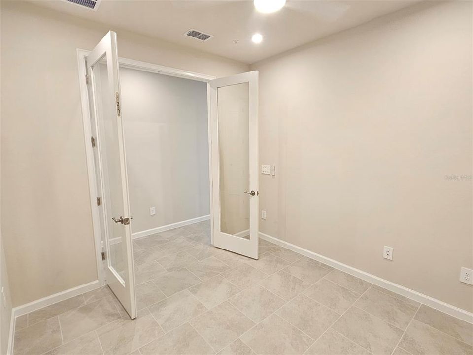 В аренду: $3,500 (3 спален, 2 ванн, 1765 Квадратных фут)