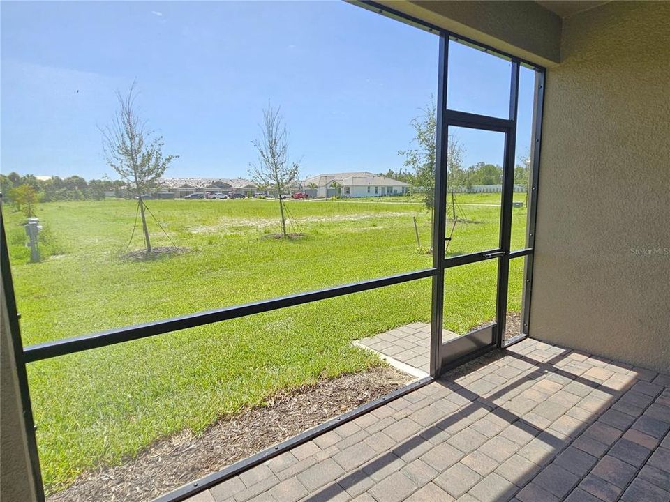В аренду: $3,500 (3 спален, 2 ванн, 1765 Квадратных фут)