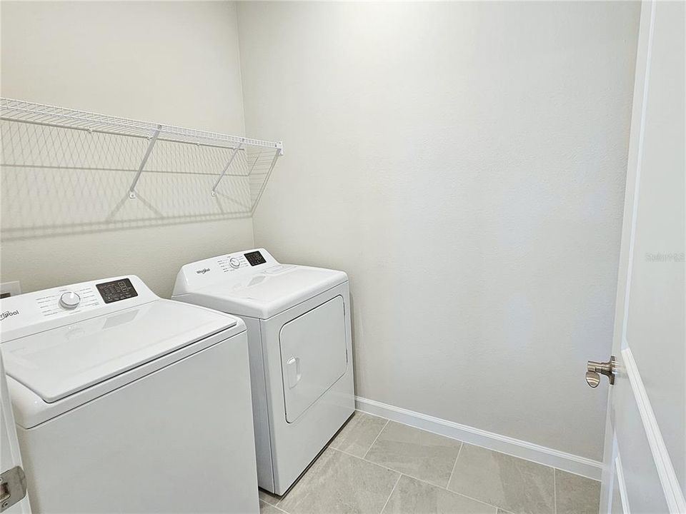 В аренду: $3,500 (3 спален, 2 ванн, 1765 Квадратных фут)