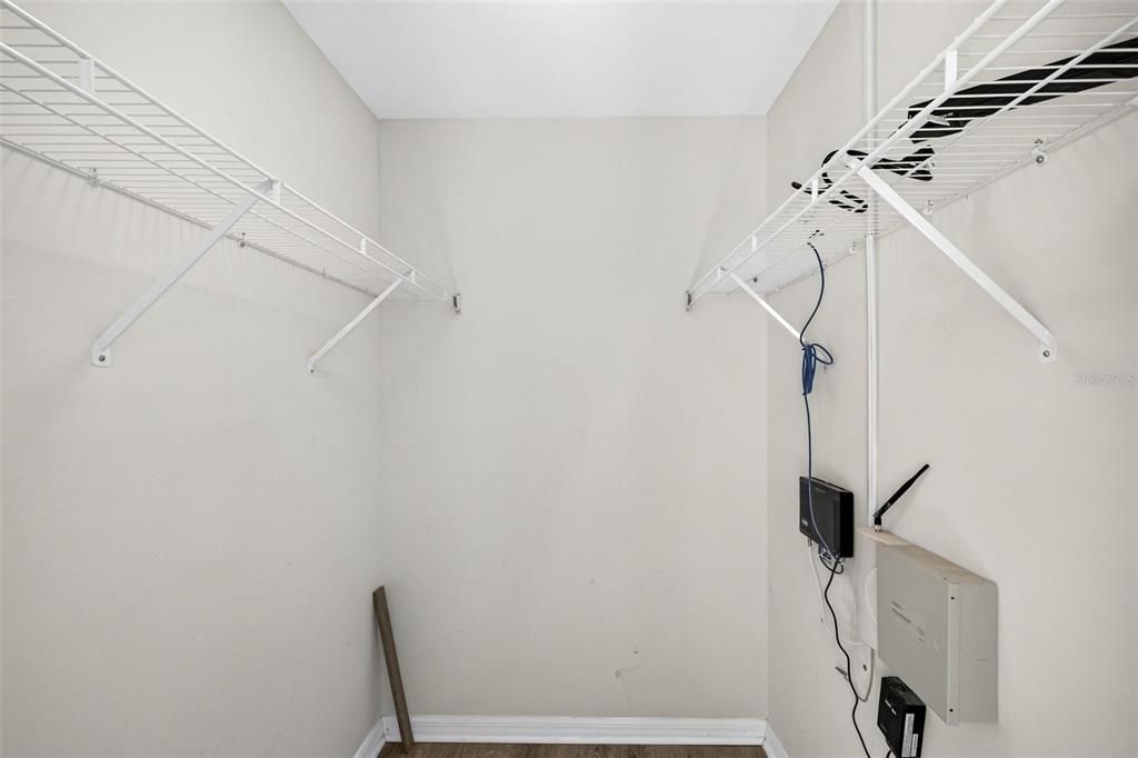 For Sale: $194,900 (3 beds, 2 baths, 1363 Square Feet)