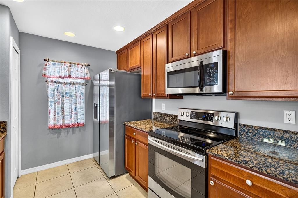 For Sale: $194,900 (3 beds, 2 baths, 1363 Square Feet)