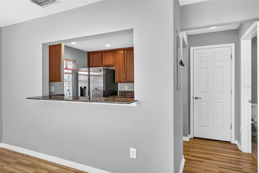 For Sale: $194,900 (3 beds, 2 baths, 1363 Square Feet)