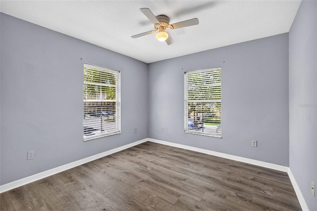 For Sale: $194,900 (3 beds, 2 baths, 1363 Square Feet)