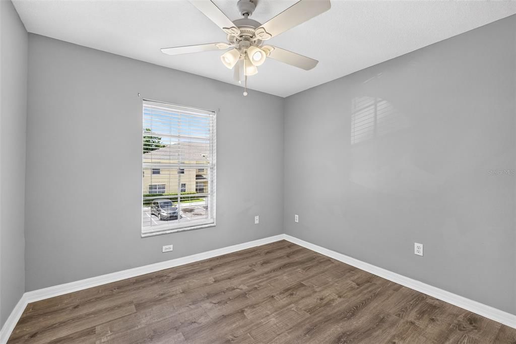 For Sale: $194,900 (3 beds, 2 baths, 1363 Square Feet)