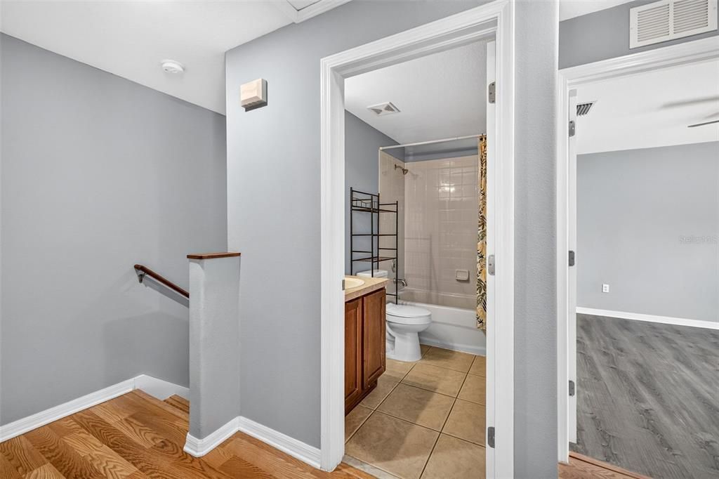 For Sale: $194,900 (3 beds, 2 baths, 1363 Square Feet)