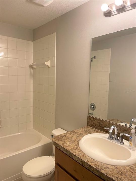 En Renta: $1,995 (3 camas, 2 baños, 1713 Pies cuadrados)