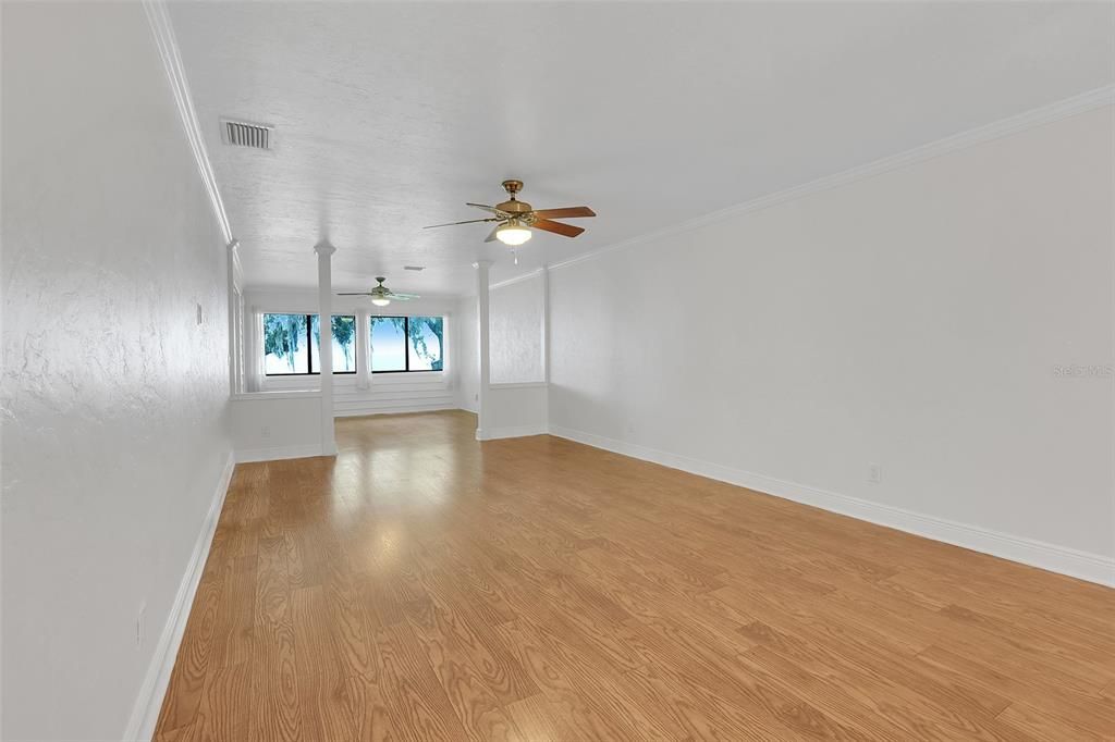 For Sale: $475,000 (2 beds, 2 baths, 1674 Square Feet)
