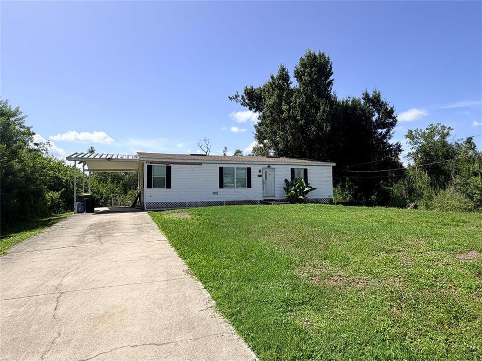 Active With Contract: $95,000 (3 beds, 2 baths, 1056 Square Feet)