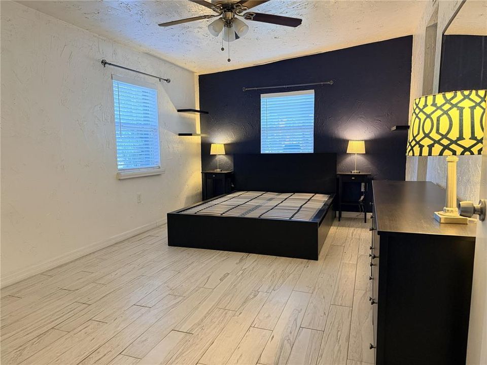 For Rent: $3,600 (3 beds, 3 baths, 1400 Square Feet)