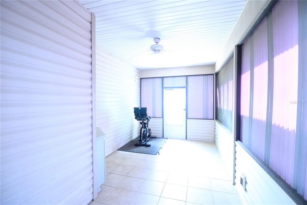 For Rent: $2,150 (3 beds, 2 baths, 1352 Square Feet)