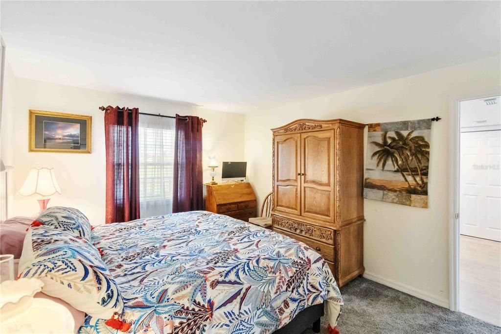 : $275,000 (2 спален, 2 ванн, 1168 Квадратных фут)