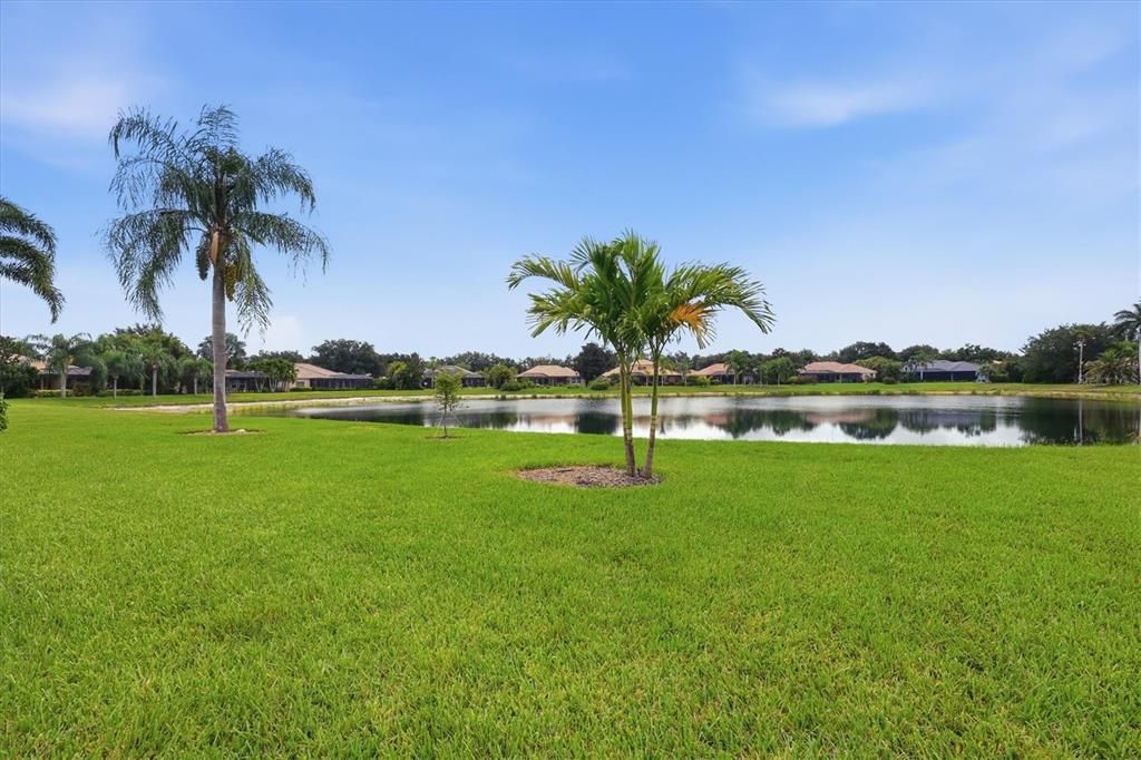 En Venta: $995,000 (5 camas, 4 baños, 3522 Pies cuadrados)