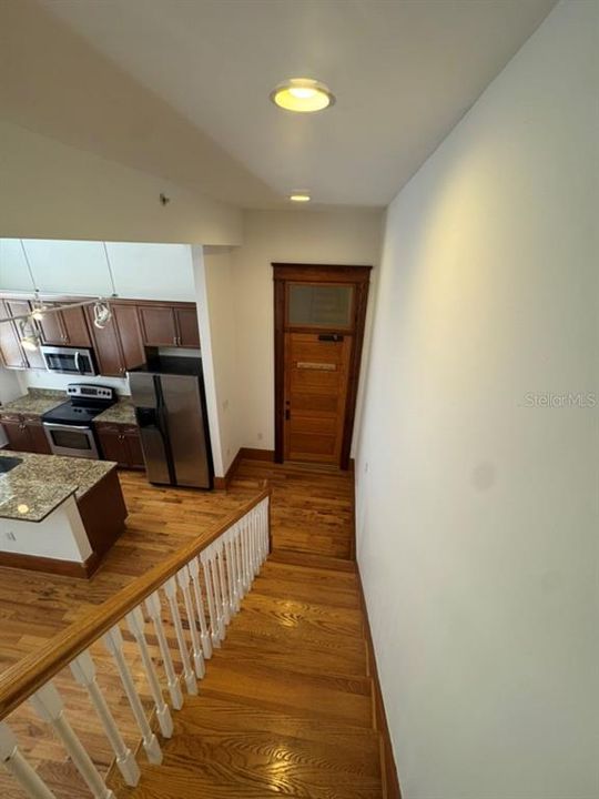 На продажу: $449,500 (2 спален, 2 ванн, 1303 Квадратных фут)