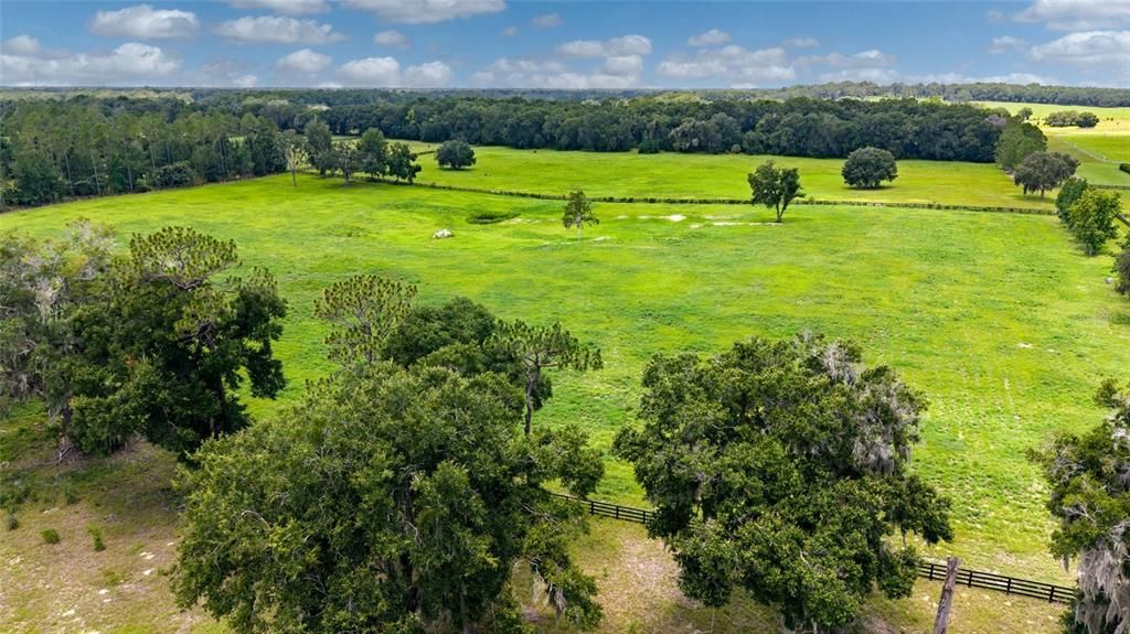 En Venta: $864,400 (16.31 acres)