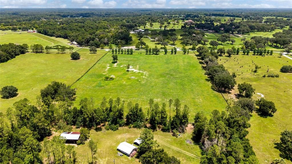 En Venta: $864,400 (16.31 acres)