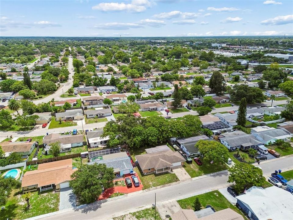 На продажу: $260,000 (3 спален, 2 ванн, 1307 Квадратных фут)
