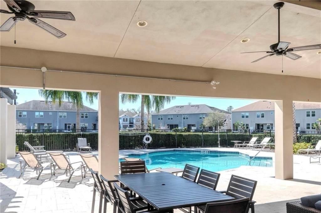 For Rent: $2,800 (3 beds, 2 baths, 1852 Square Feet)