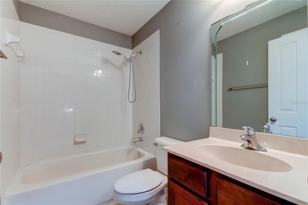 В аренду: $2,700 (3 спален, 2 ванн, 1452 Квадратных фут)