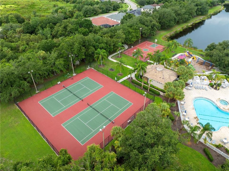 На продажу: $759,999 (4 спален, 3 ванн, 2297 Квадратных фут)
