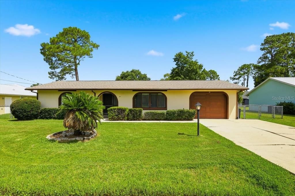 For Sale: $246,000 (3 beds, 2 baths, 1484 Square Feet)
