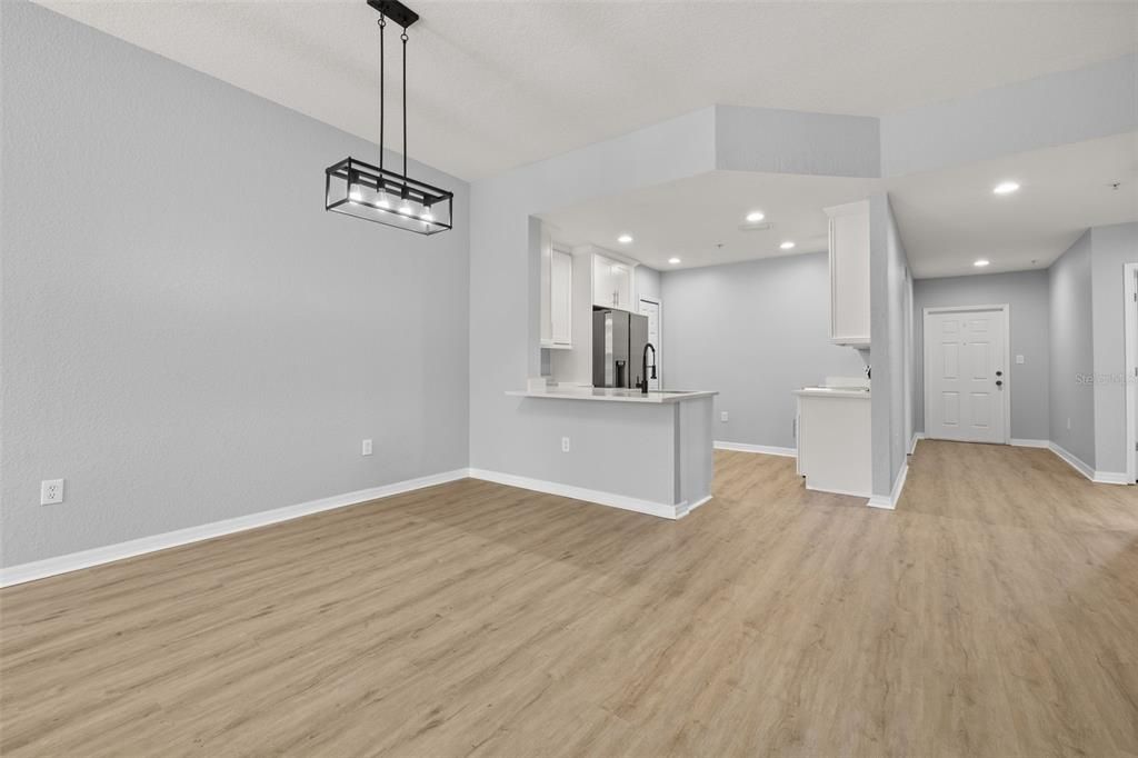 В аренду: $2,875 (3 спален, 2 ванн, 1430 Квадратных фут)