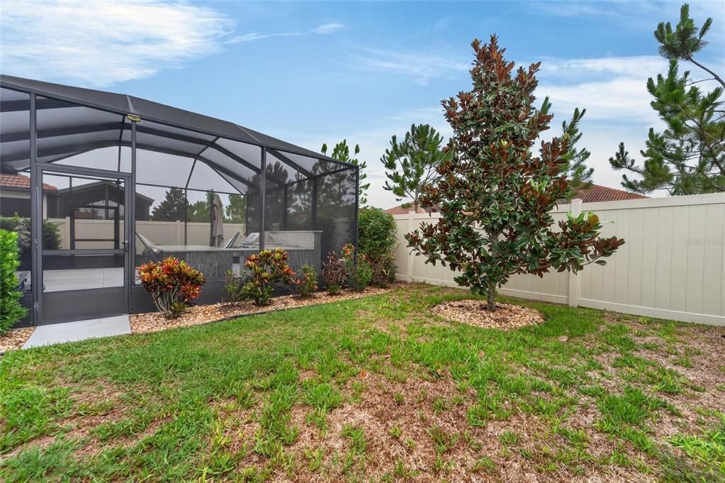 En Venta: $410,000 (2 camas, 2 baños, 1956 Pies cuadrados)
