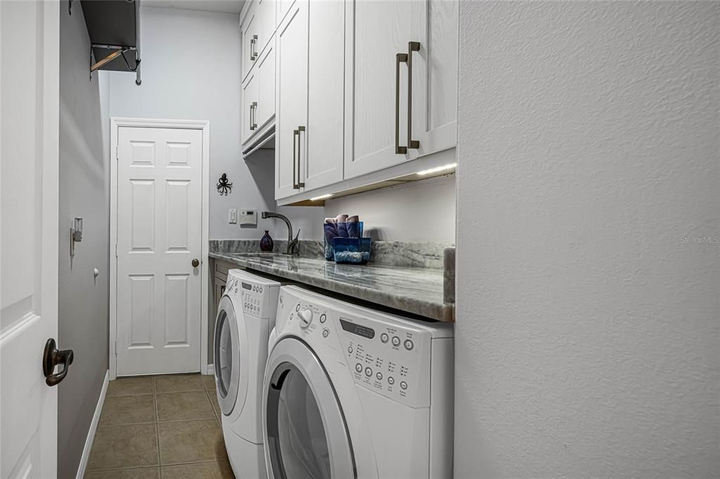 В аренду: $4,800 (4 спален, 3 ванн, 2290 Квадратных фут)
