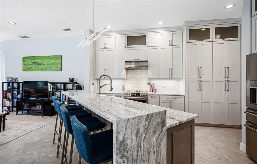 В аренду: $4,800 (4 спален, 3 ванн, 2290 Квадратных фут)