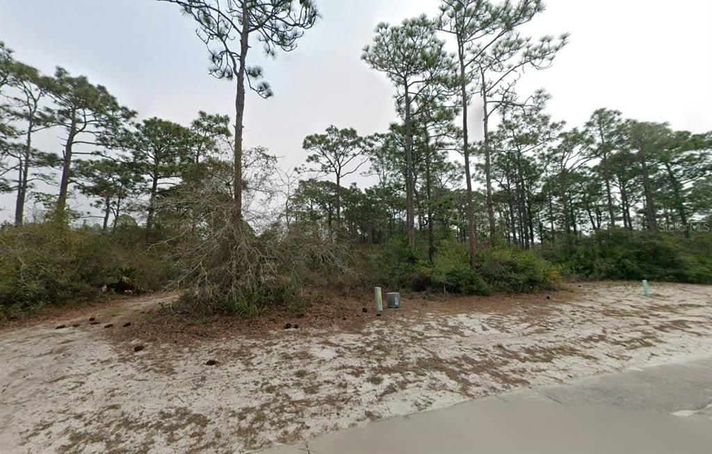 En Venta: $31,999 (0.22 acres)