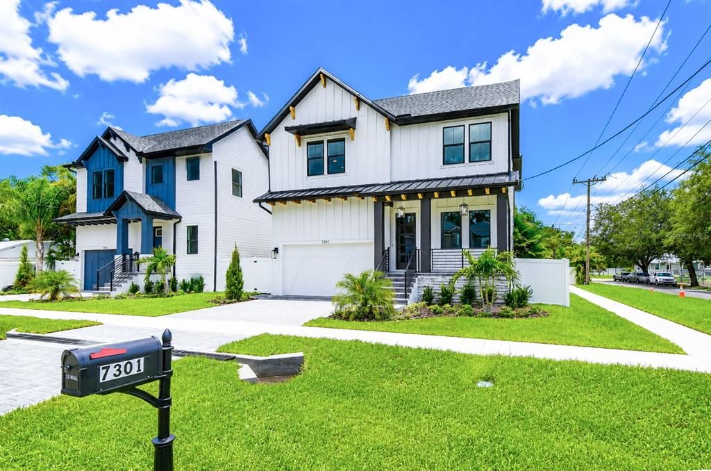 En Venta: $897,000 (5 camas, 3 baños, 3088 Pies cuadrados)