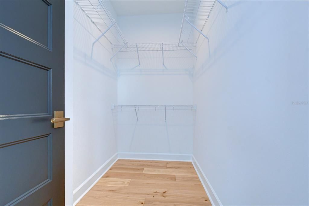 En Venta: $897,000 (5 camas, 3 baños, 3088 Pies cuadrados)