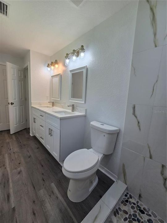 En Venta: $260,000 (3 camas, 2 baños, 1396 Pies cuadrados)