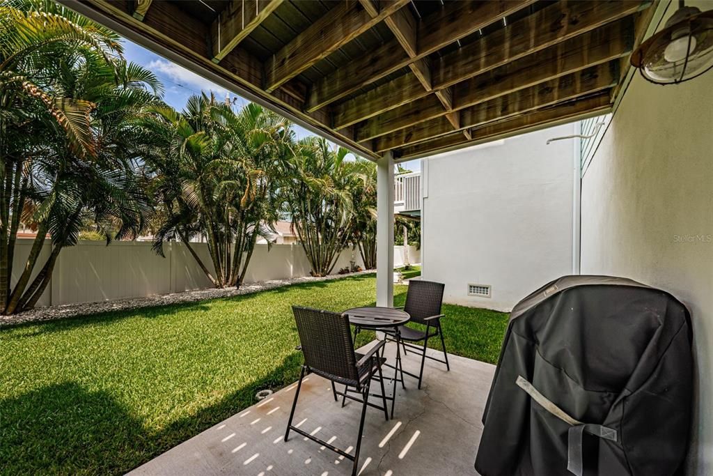 For Sale: $740,000 (3 beds, 2 baths, 2017 Square Feet)