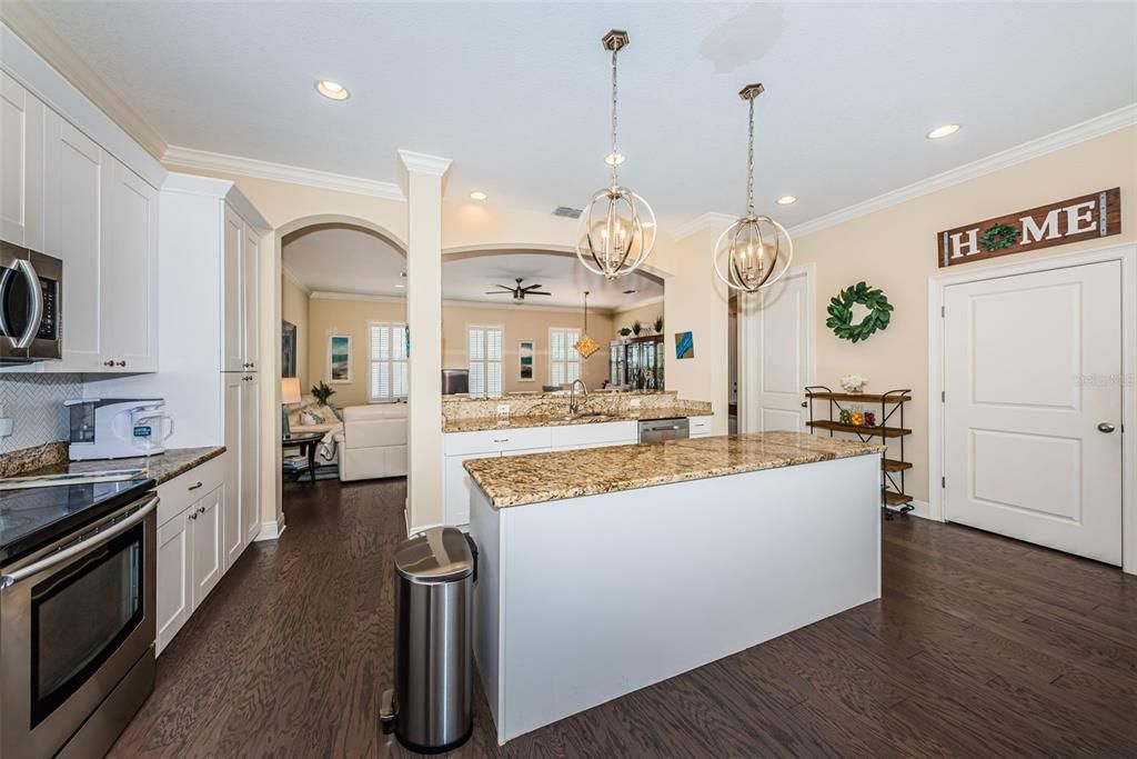 For Sale: $740,000 (3 beds, 2 baths, 2017 Square Feet)