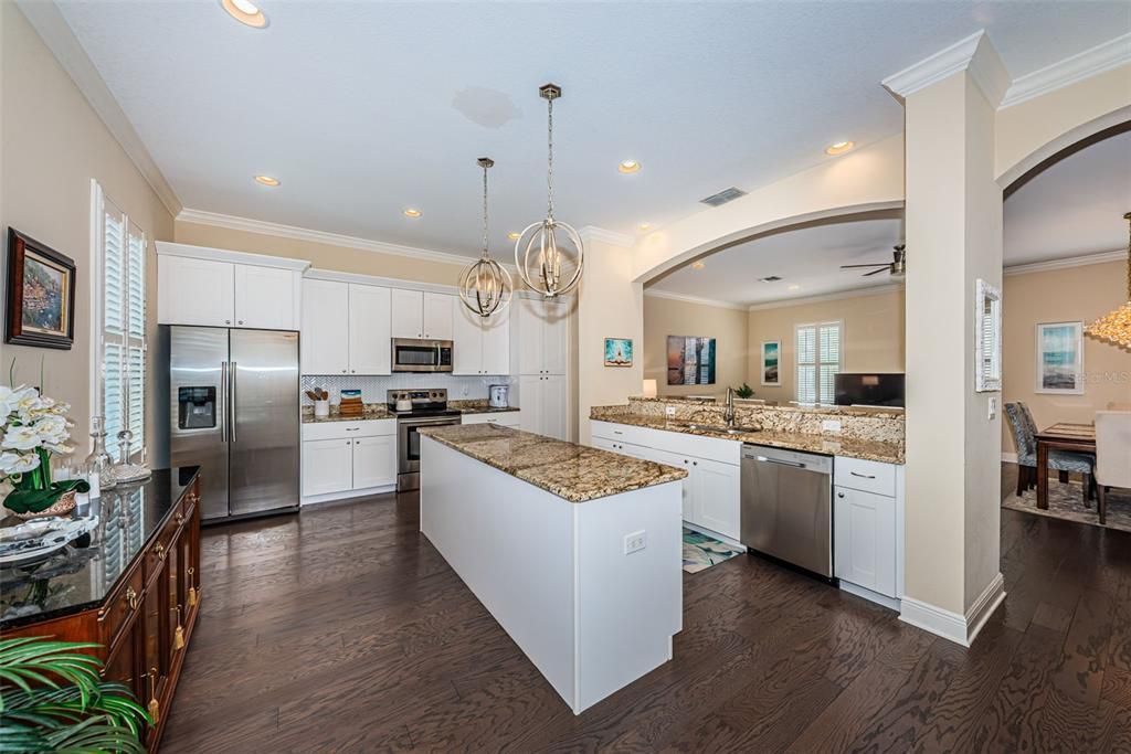 For Sale: $740,000 (3 beds, 2 baths, 2017 Square Feet)