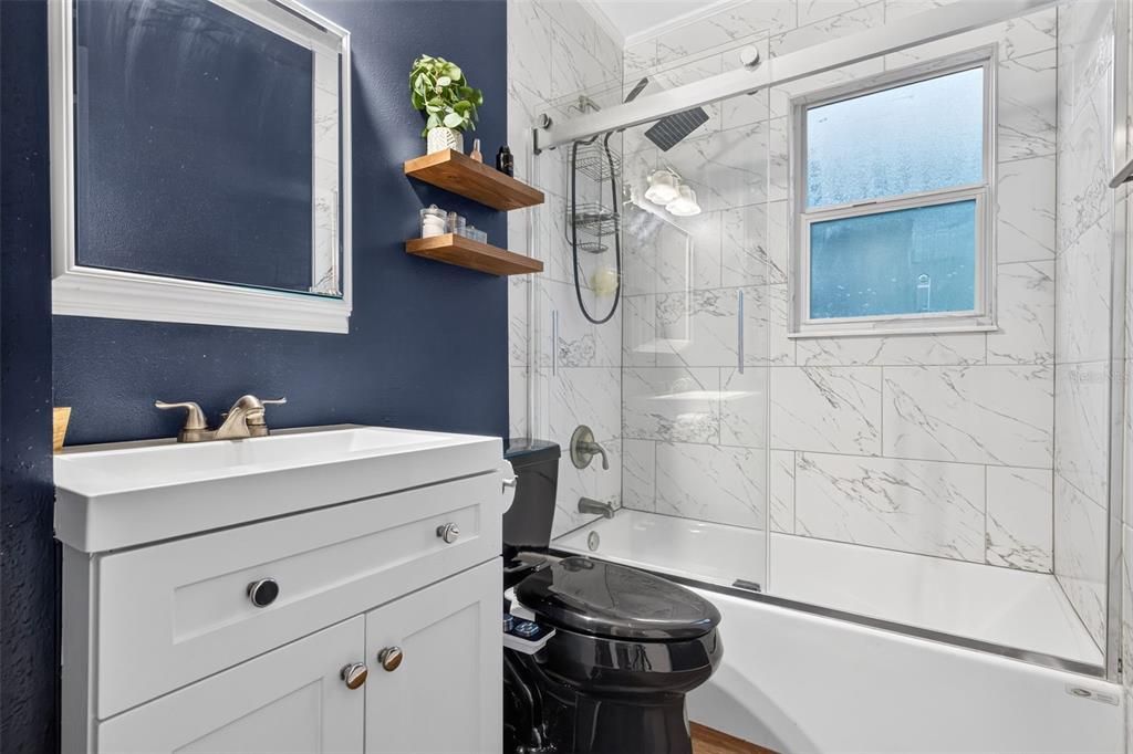 For Sale: $430,000 (3 beds, 1 baths, 1260 Square Feet)