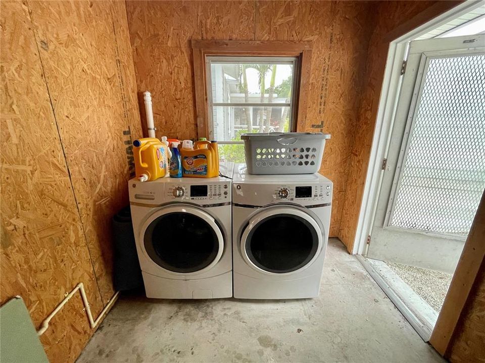 В аренду: $3,300 (3 спален, 2 ванн, 1662 Квадратных фут)