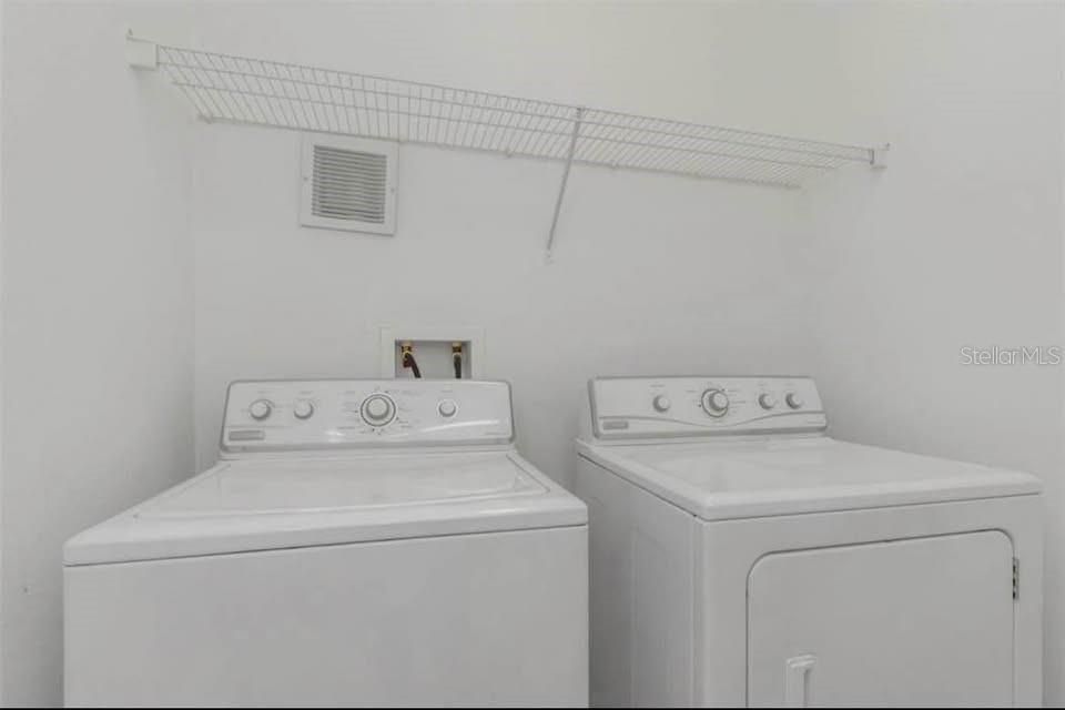 В аренду: $2,100 (2 спален, 2 ванн, 1170 Квадратных фут)