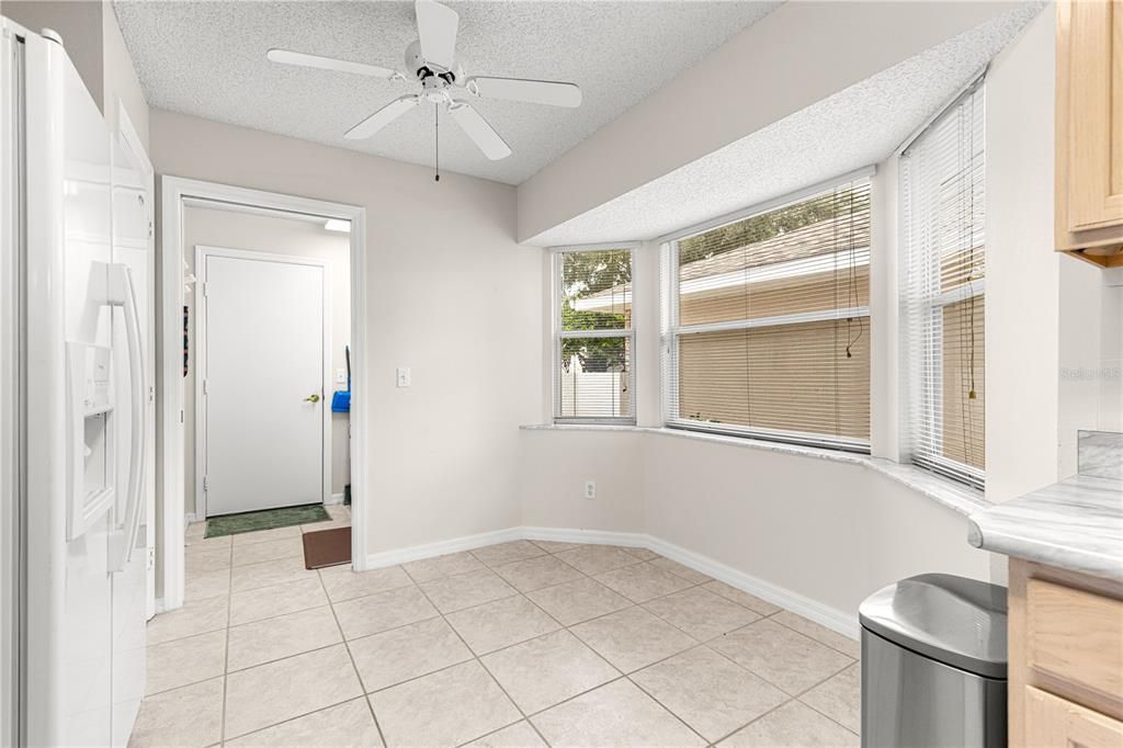 En Venta: $232,000 (3 camas, 2 baños, 1584 Pies cuadrados)