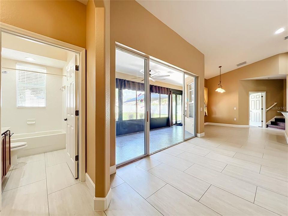 En Venta: $649,900 (5 camas, 3 baños, 3289 Pies cuadrados)