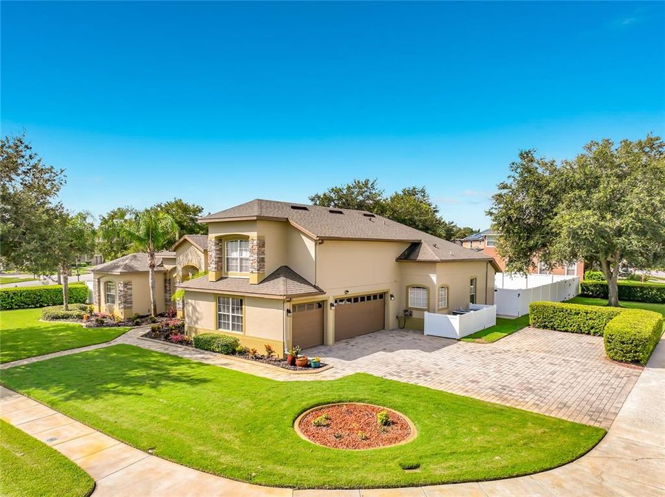 En Venta: $649,900 (5 camas, 3 baños, 3289 Pies cuadrados)